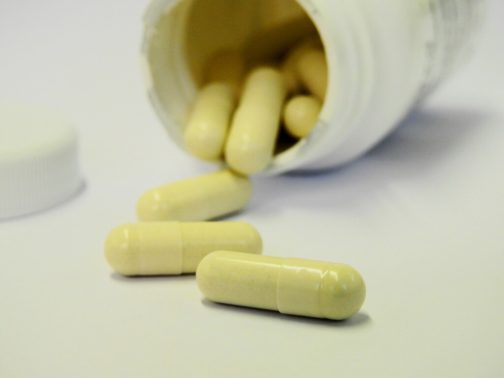 Why You Should Order Dietary Supplements and Prescriptions With Us
